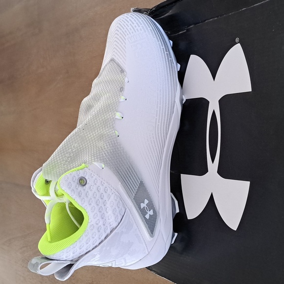 Under Armour Highlight Hammer MC Football Cleats-Color: White/Silver -Size: 11.5 - Picture 1 of 9